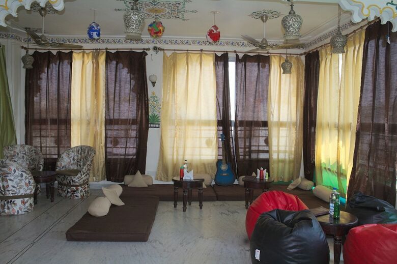 Hostal Backpacker Panda Lake Pichola Udaipur