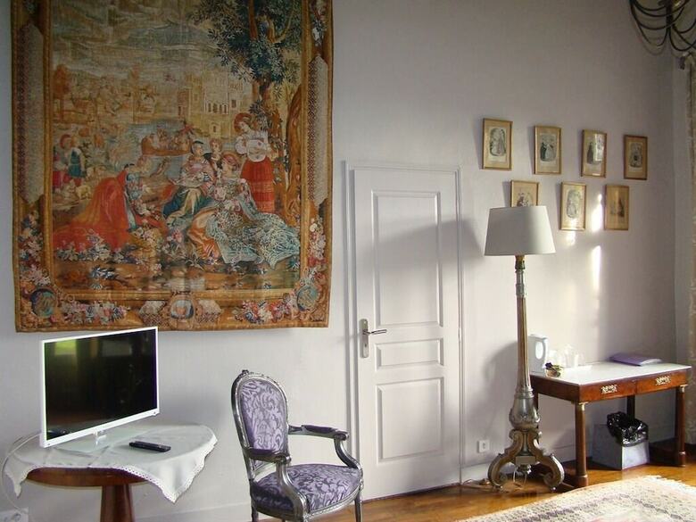 Le Manoir de La Gu�pi�re B&B