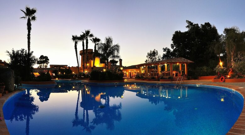 Hotel Porto Pirgos
