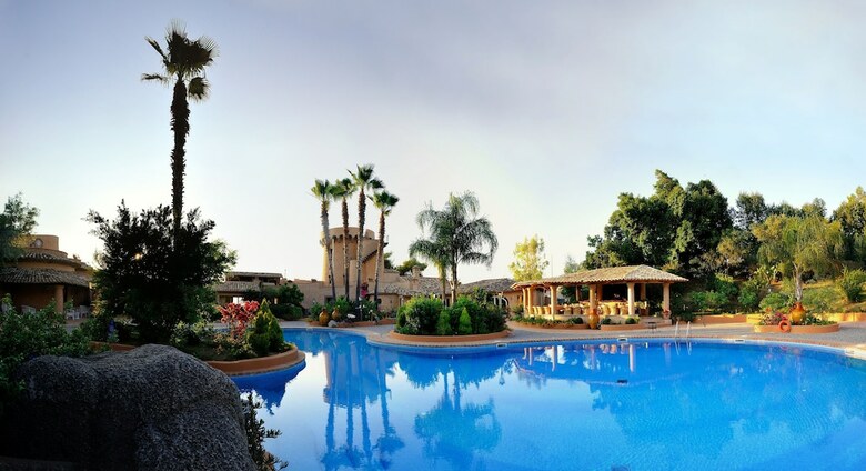 Hotel Porto Pirgos