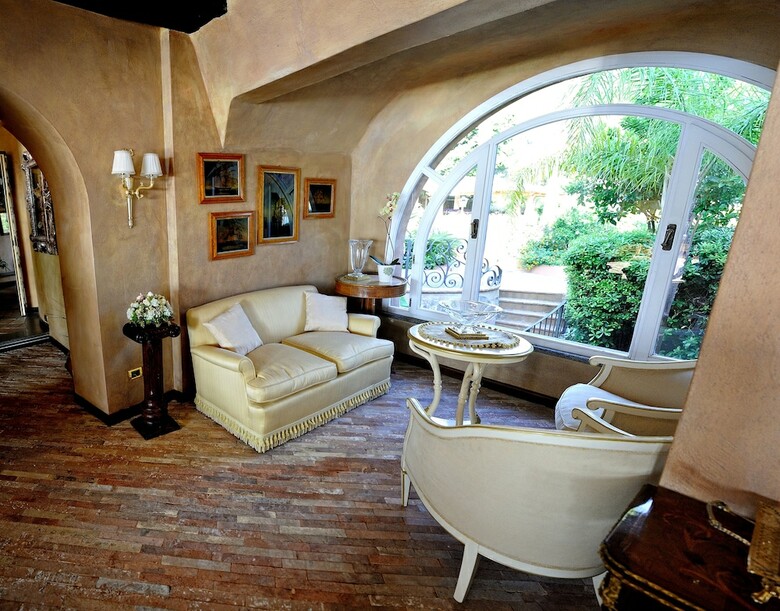 Hotel Porto Pirgos