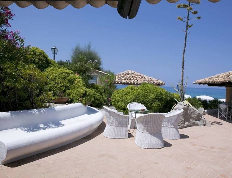 Hotel Porto Pirgos