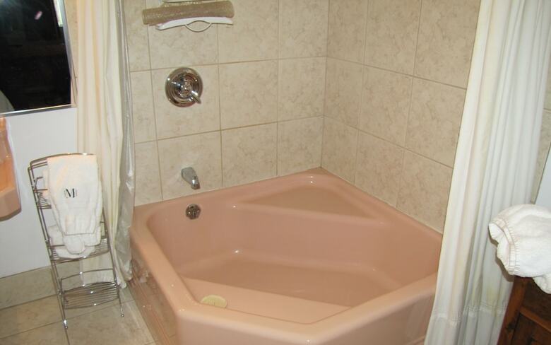 Hotel Monroe House Executive Suites