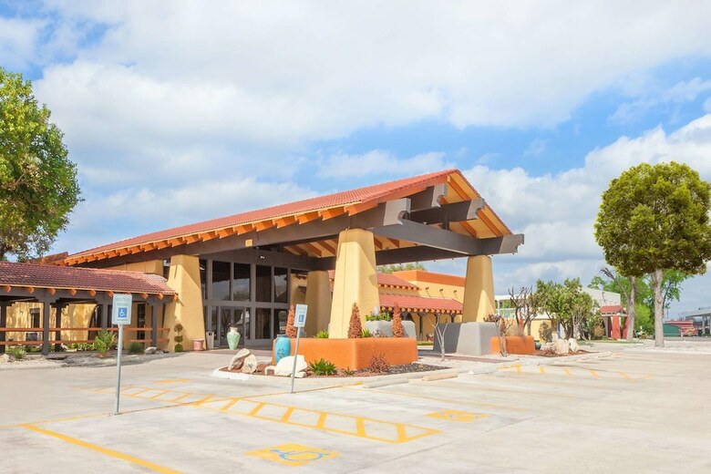 Hotel Days Inn By Wyndham Uvalde