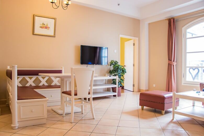 Hotel Colmar Tropicale