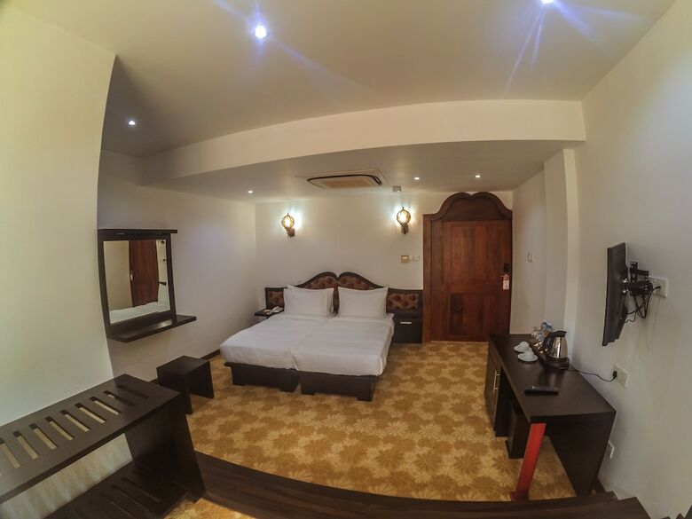 Hotel Royal Kandyan