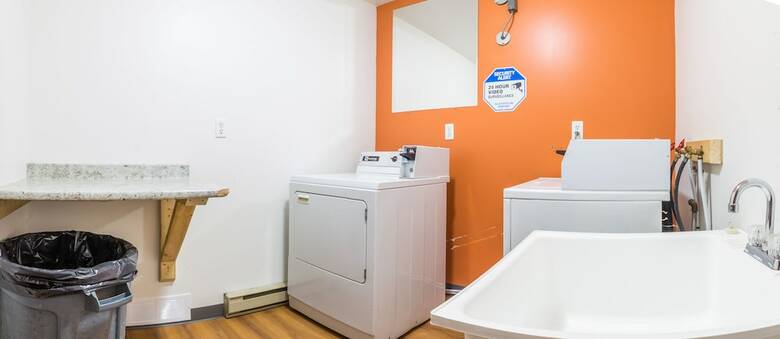 Hotel Motel 6 Fort Nelson, Bc