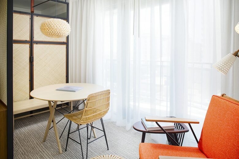 Hotel The Laylow, Autograph Collection