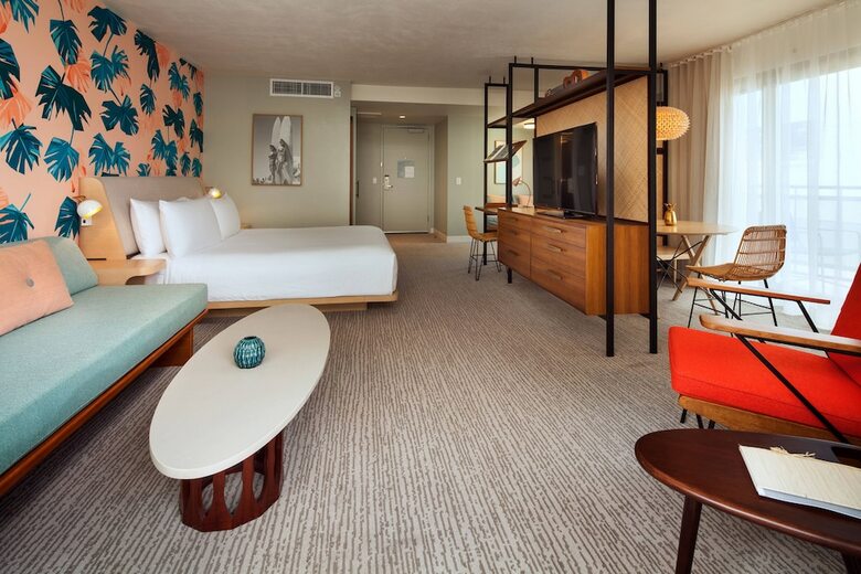 Hotel The Laylow, Autograph Collection