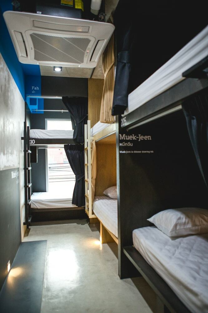 Hostal The Bob Hostel