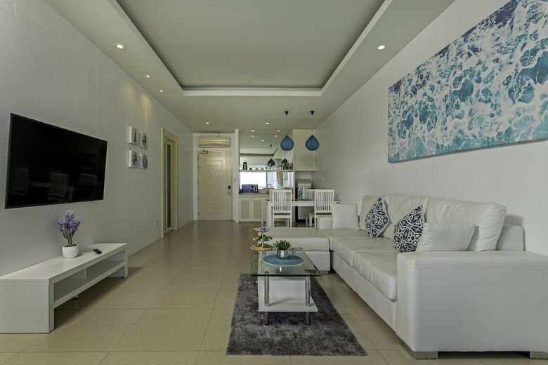 Hotel Amala Grand Bleu Resort