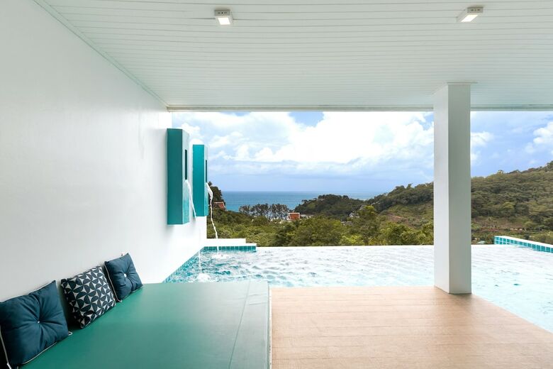 Hotel Amala Grand Bleu Resort