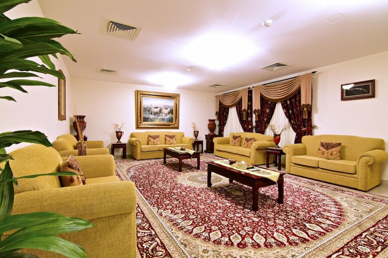 Karan Hotel