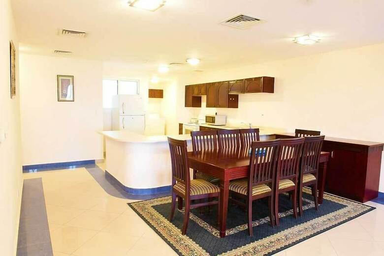 Karan Hotel