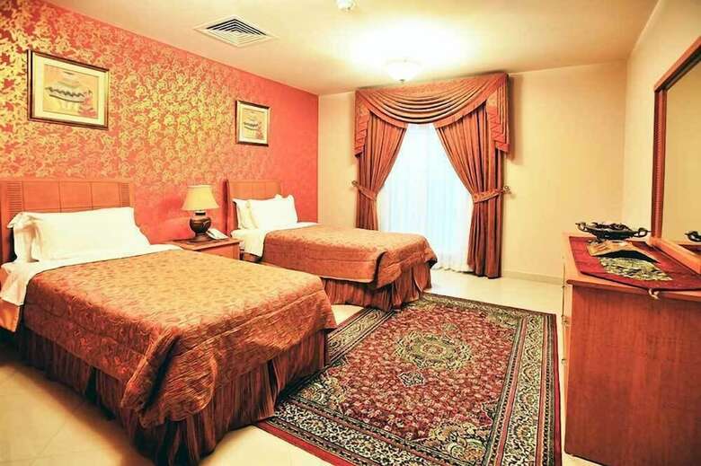 Karan Hotel