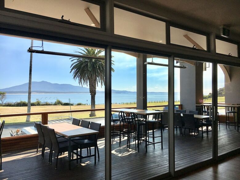 Bermagui Beach Hotel
