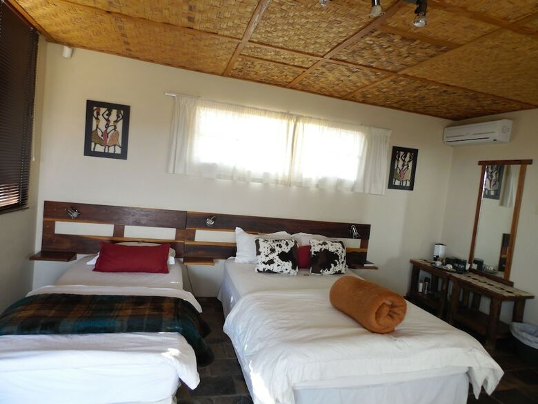 Posada Aloegrove Safari Lodge