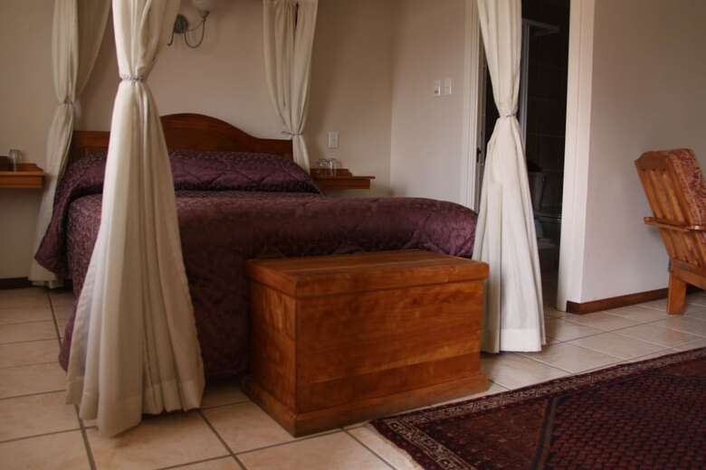 Hotel Red Mountain House