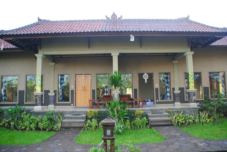 Hotel Jassri Homestay