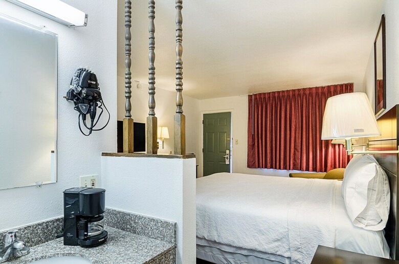 Hotel Rodeway Inn