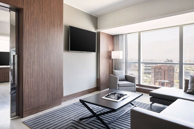 AC Hotel Santiago Costanera Center