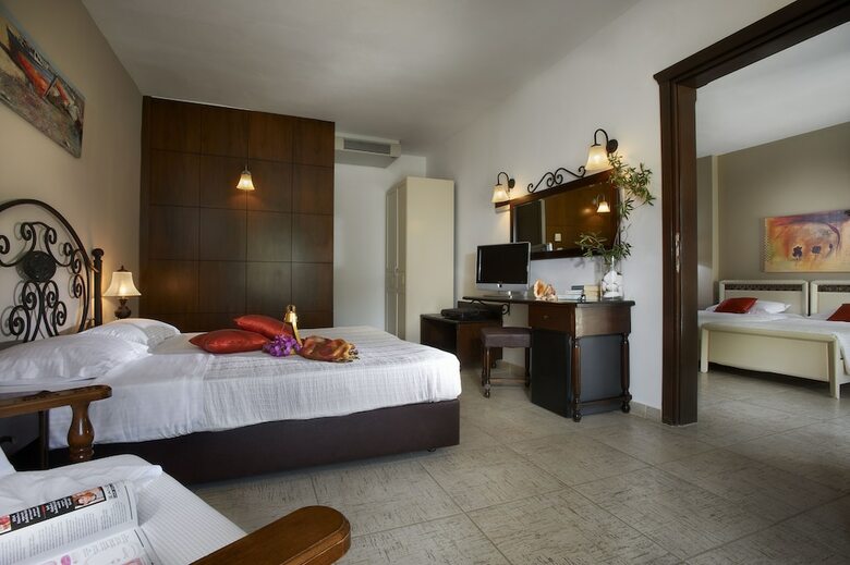 Hotel Acrotel Athena Pallas