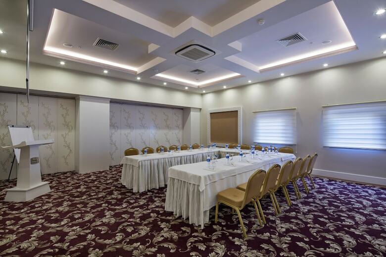 Hotel Crystal Tat Beach Golf Resort & Spa- All Inclusive