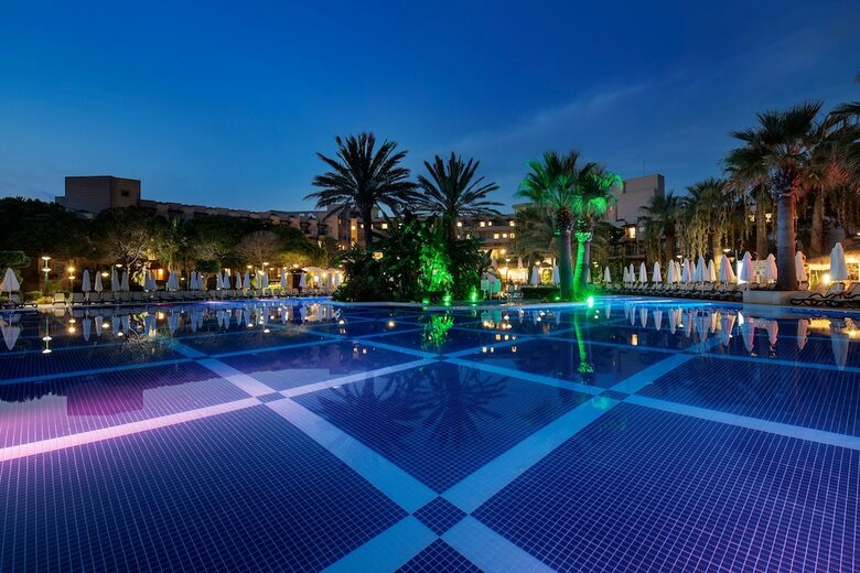 Hotel Crystal Tat Beach Golf Resort & Spa- All Inclusive
