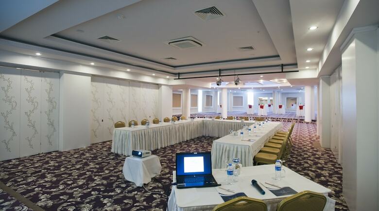 Hotel Crystal Tat Beach Golf Resort & Spa- All Inclusive