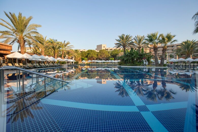 Hotel Crystal Tat Beach Golf Resort & Spa- All Inclusive