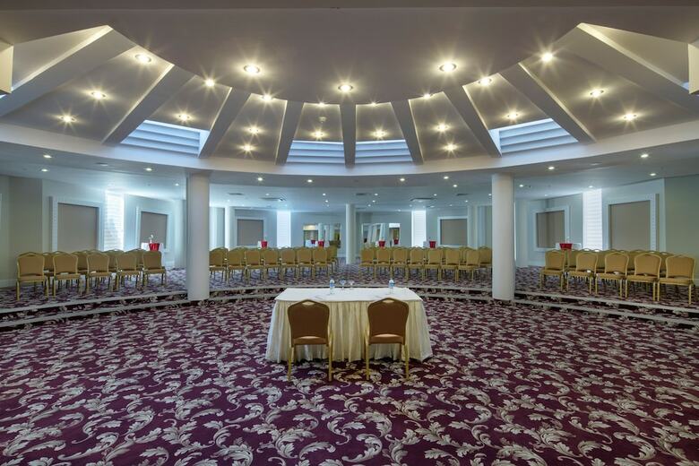 Hotel Crystal Tat Beach Golf Resort & Spa- All Inclusive