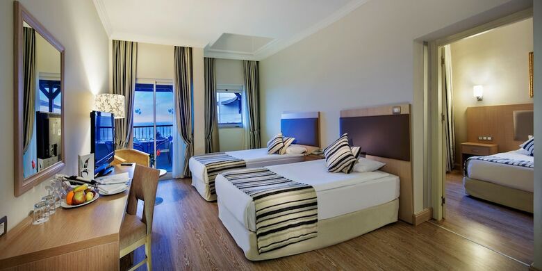 Hotel Crystal Tat Beach Golf Resort & Spa- All Inclusive