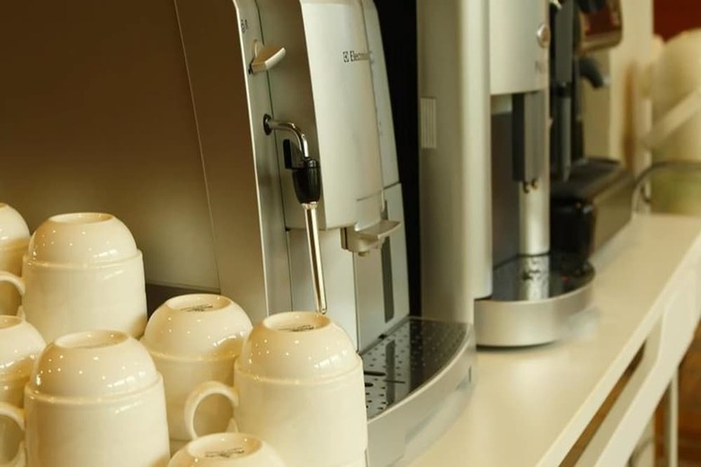 Hotel Caza V1 Serviced Apartment