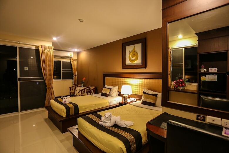 Madina Hotel