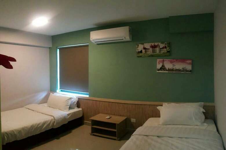 Hotel de Houz - Trefoil Setia Alam Home Stay