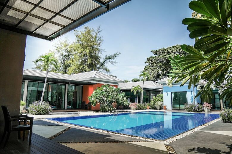 Hotel Villa Navin Resort