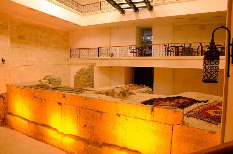 Safa Royal Museum Hotel