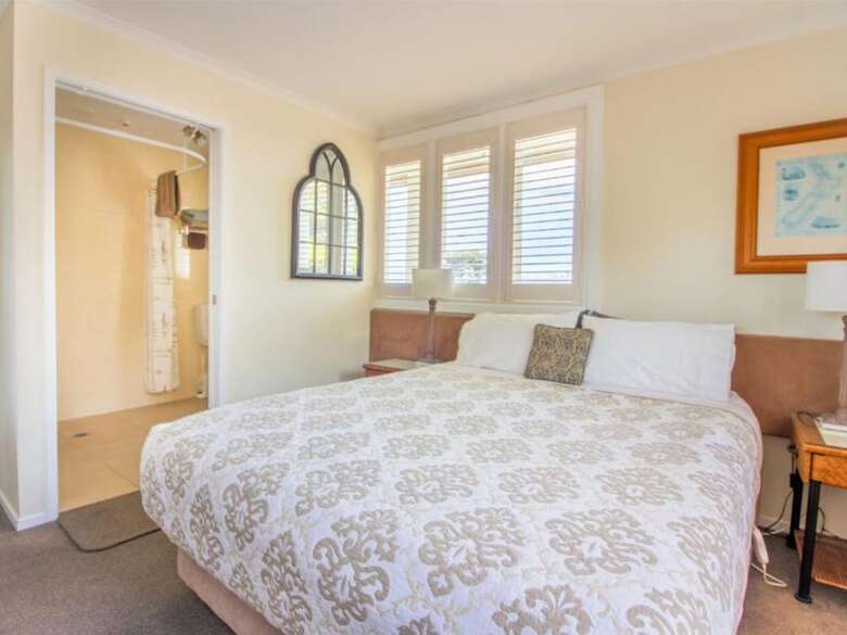 Hotel Mangawhai Lodge