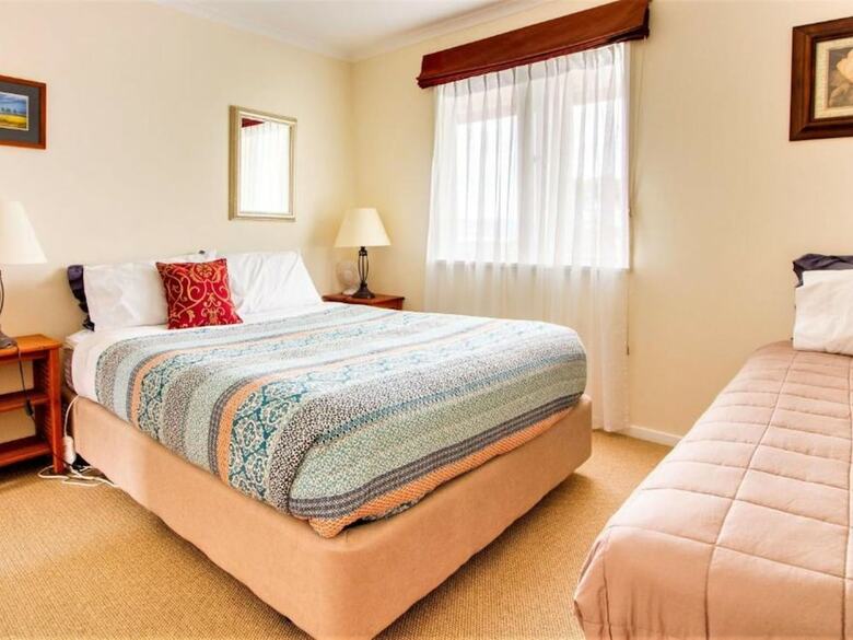 Hotel Mangawhai Lodge