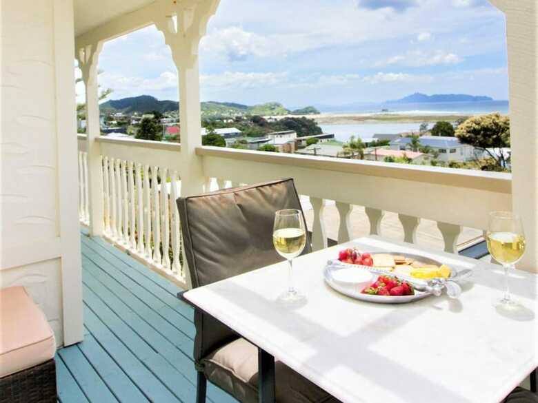 Hotel Mangawhai Lodge