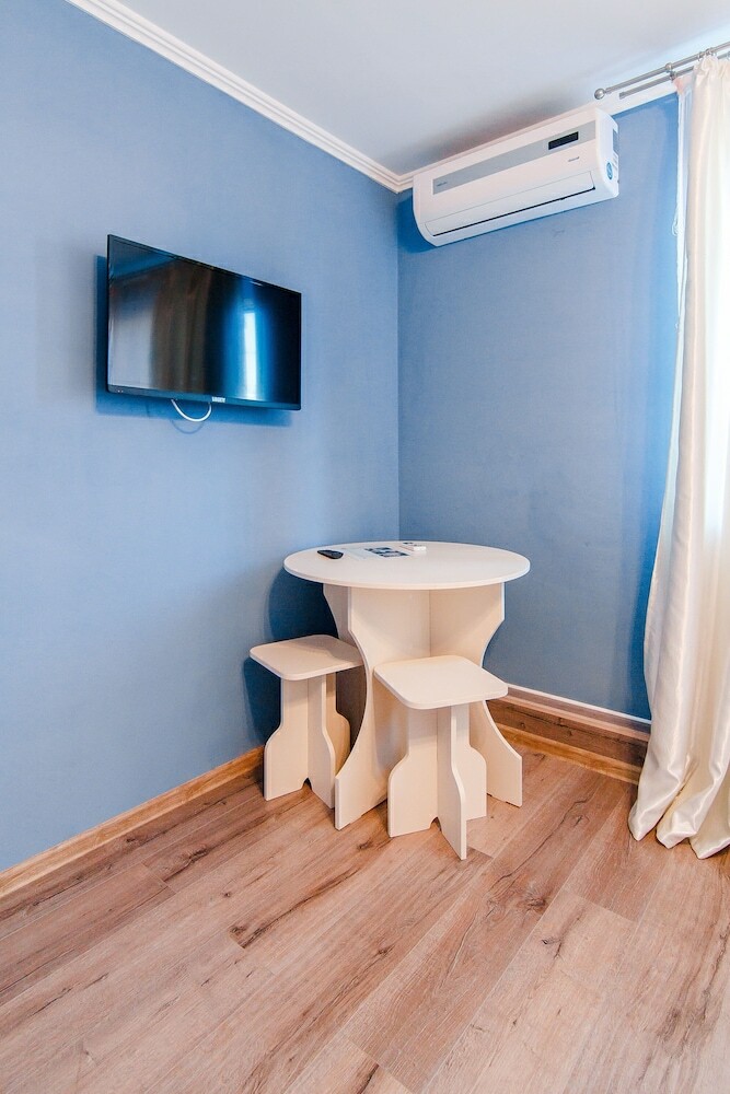Apartamentos Art Suites Underpub