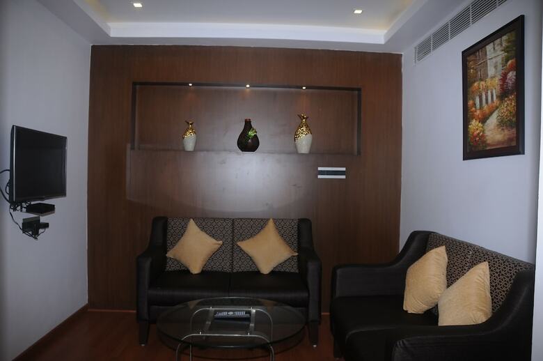 Nk Grand Park Hotel