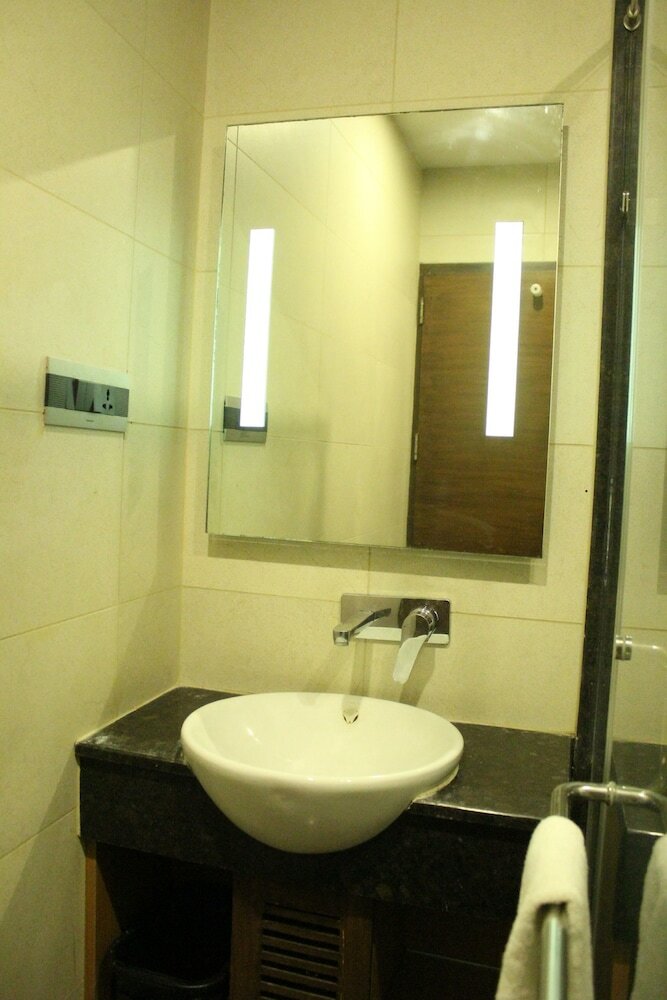 Nk Grand Park Hotel