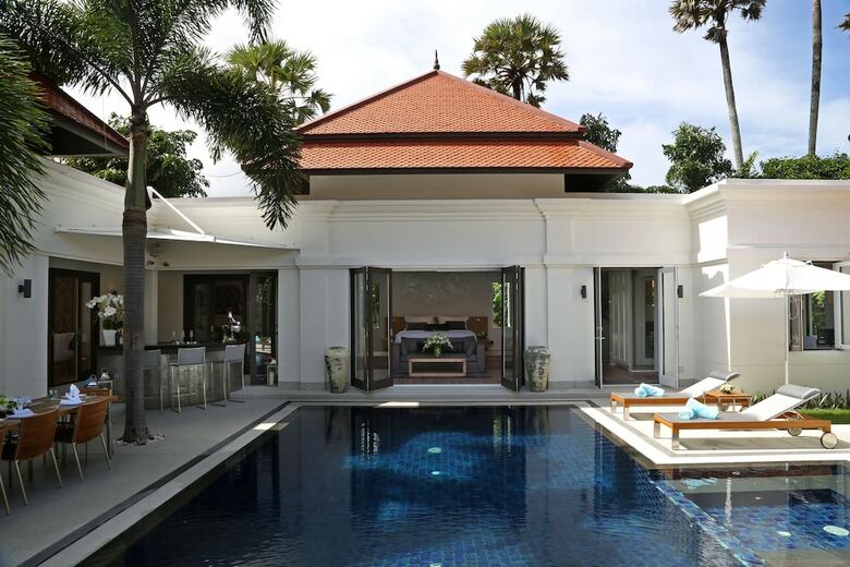 Villa O