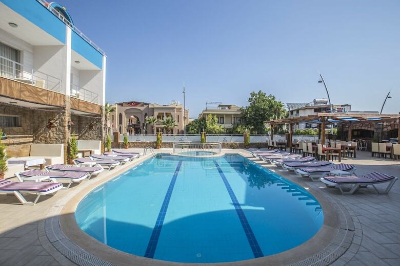 Tokay Hotel