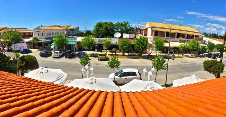 Ano Aparthotel