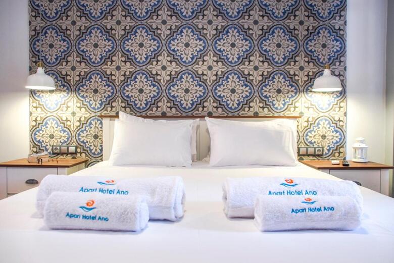 Ano Aparthotel