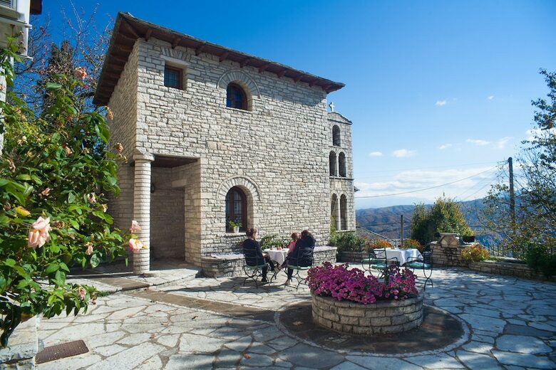 Hotel En Chora Vezitsa