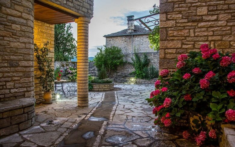 Hotel En Chora Vezitsa
