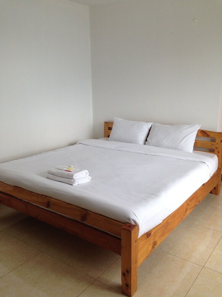 Hotel Eden Garden Resort
